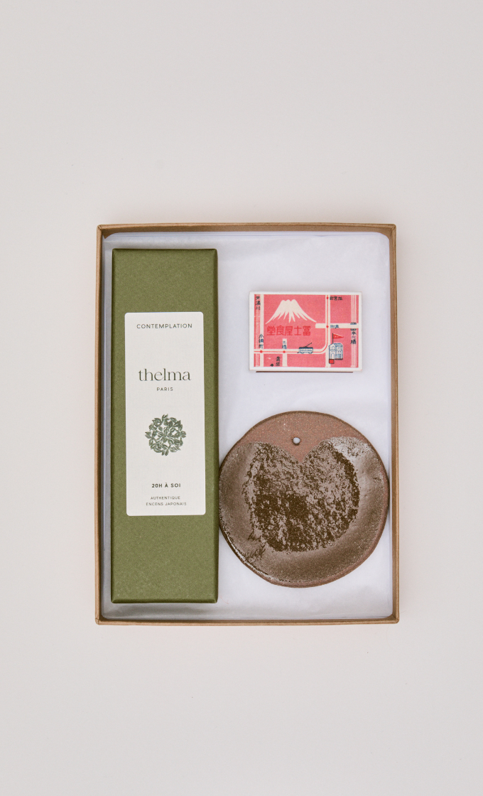 contemplation porte encens wabi sabi