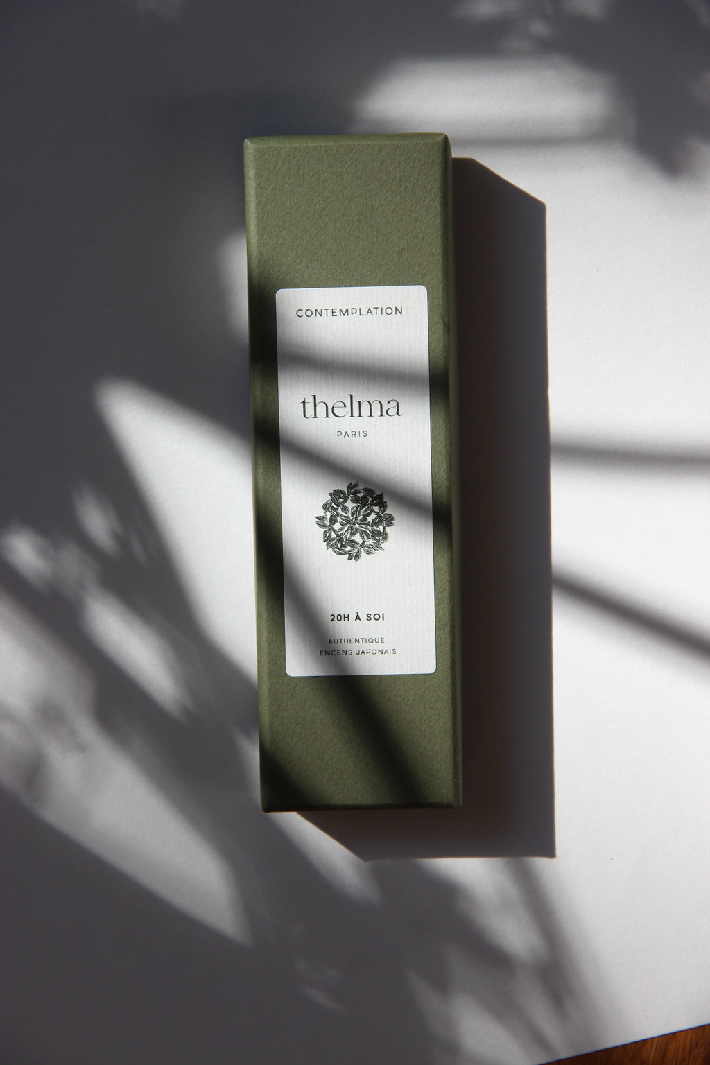 thelma paris contemplation