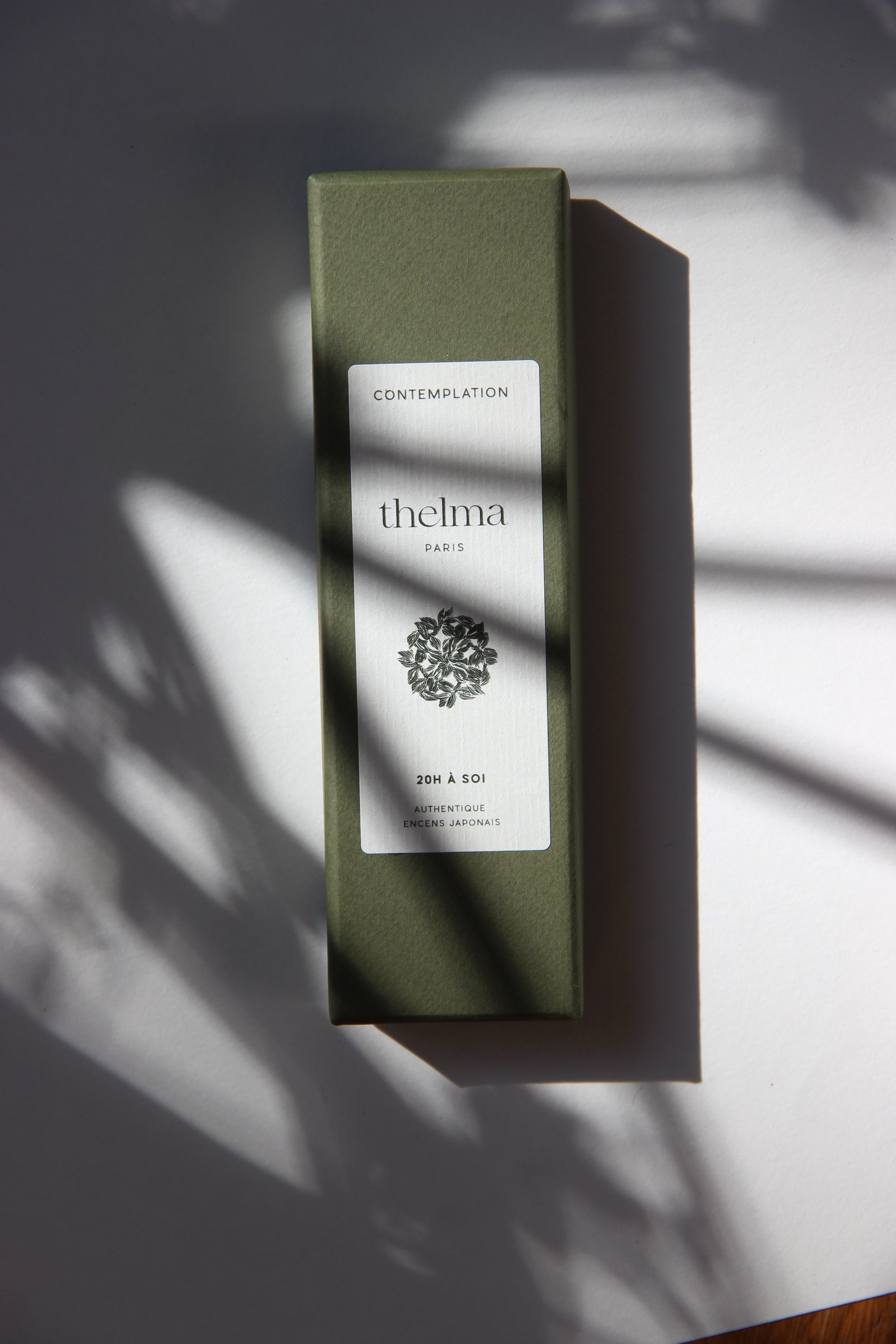 thelma paris contemplation