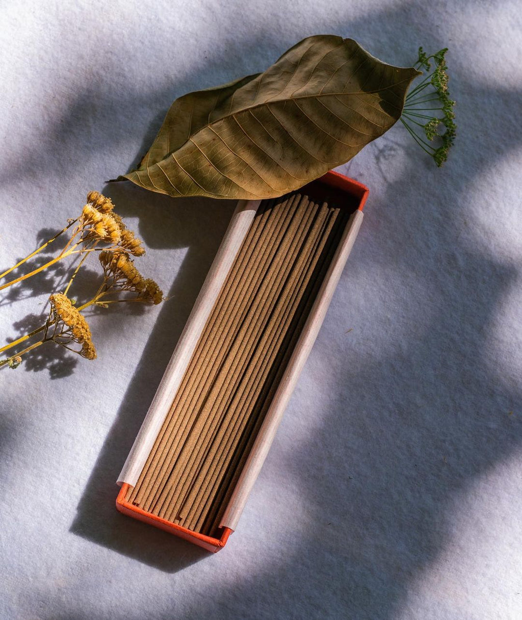 Boite de 48 bâtons d'encens sans fumée