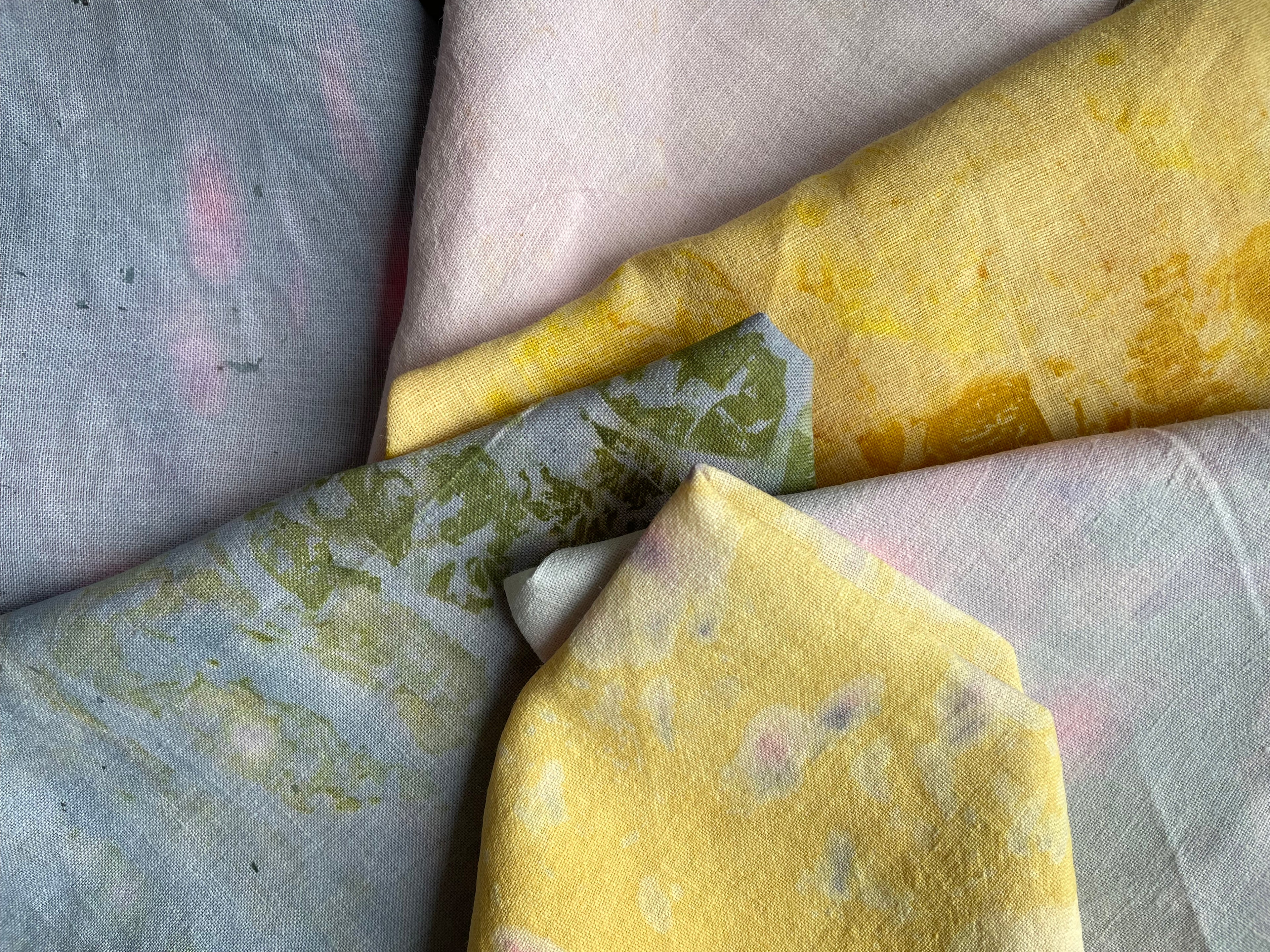 Teinture végétale pour faire paquet cadeau